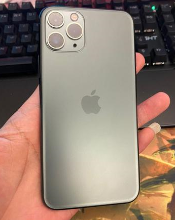 衡山苹果维修点分享iPhone 11 Pro黑屏小众故障解析 